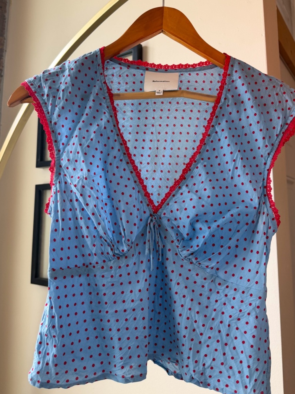 Reformation Cherry Blue top polka dot with Red Trim size 4 EUC